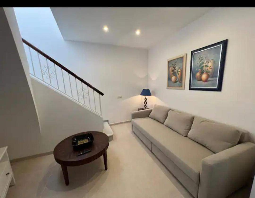 Apartamento La Canela 内尔哈 外观 照片
