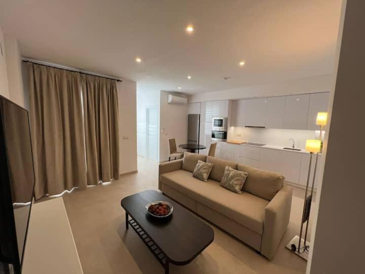 Apartamento La Canela 内尔哈 外观 照片