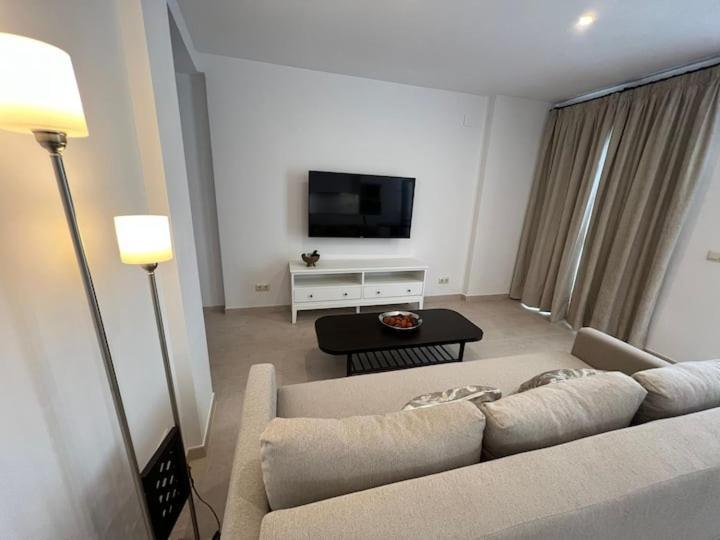 Apartamento La Canela 内尔哈 外观 照片